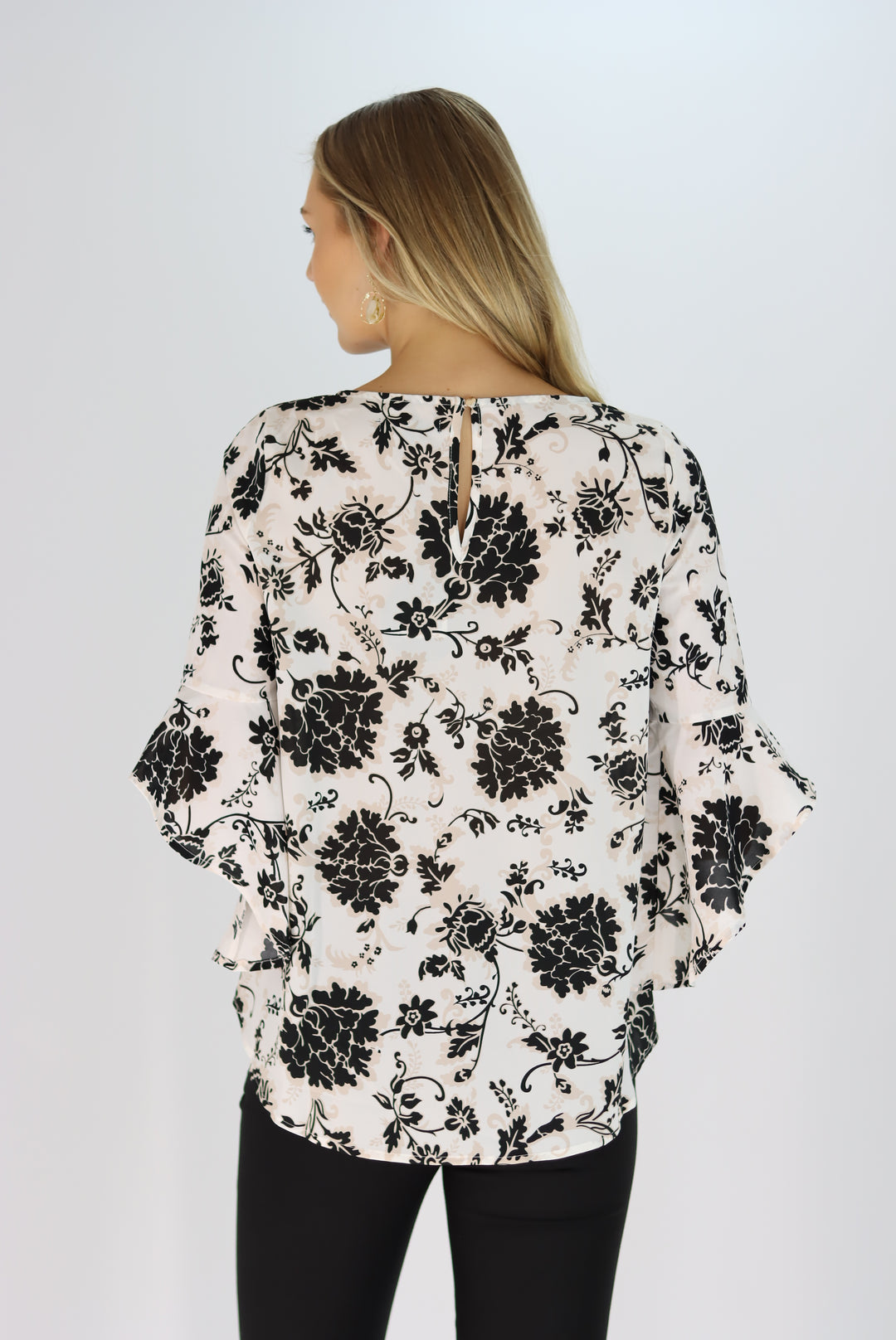 Luisa Top In Black Floral