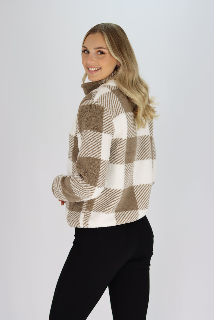 Jannet Plush Jumper In Mocha