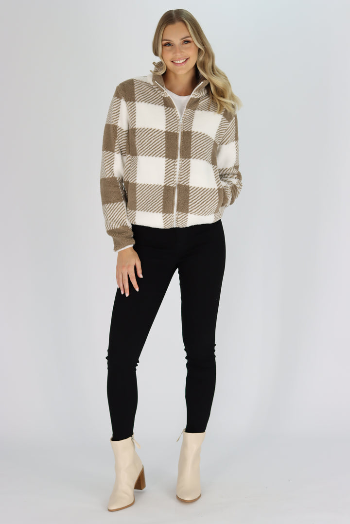 Jannet Plush Jumper In Mocha