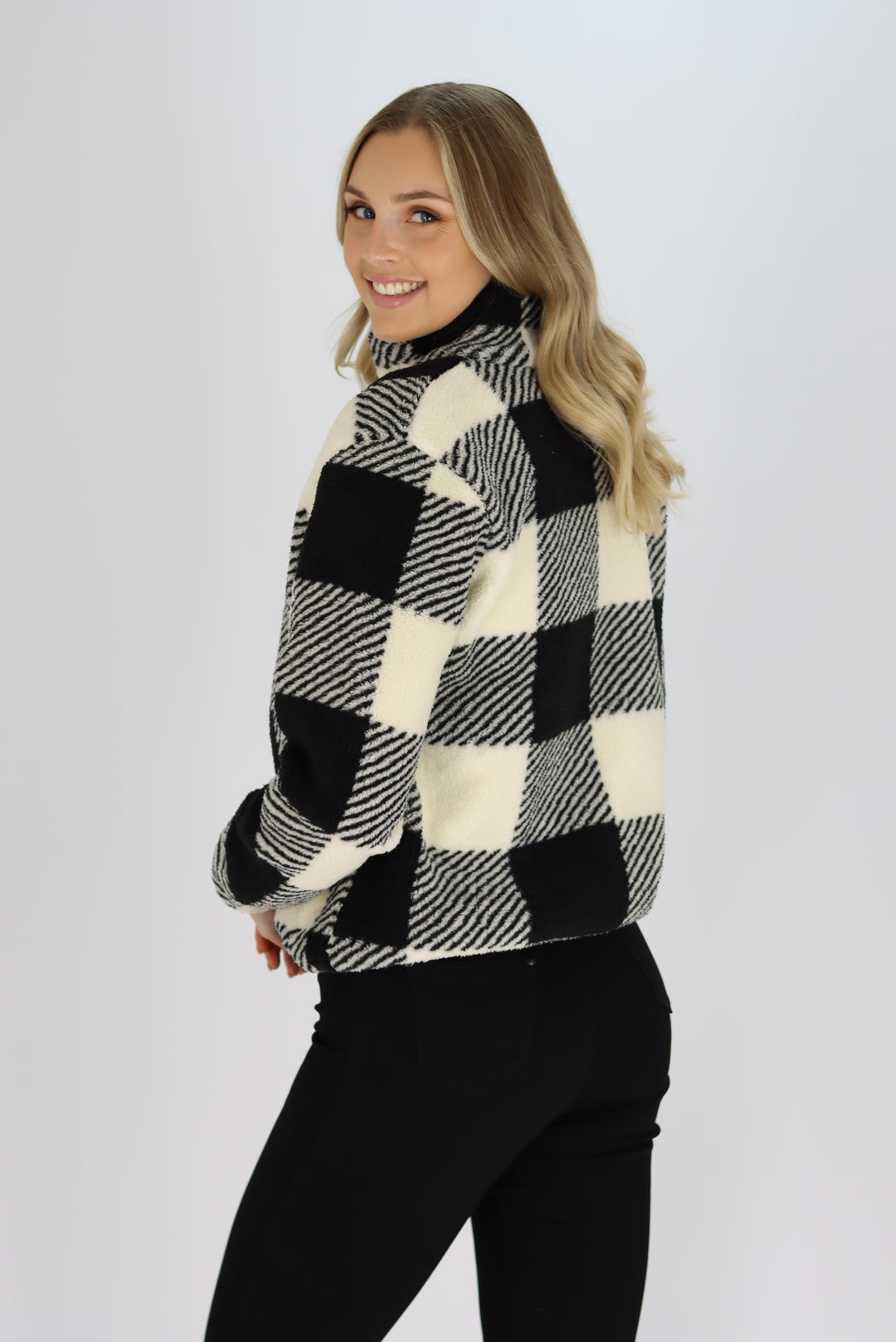 Jannet Plush Jumper In Black