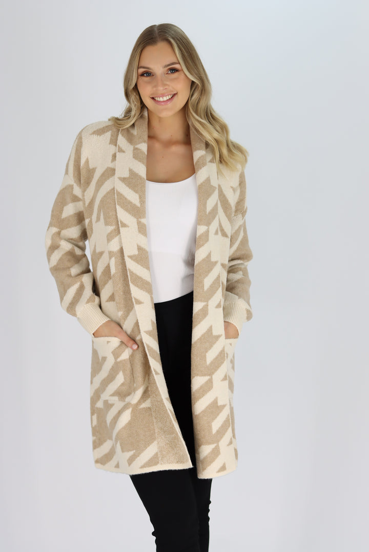 Kingsley Knit Cardigan In beige