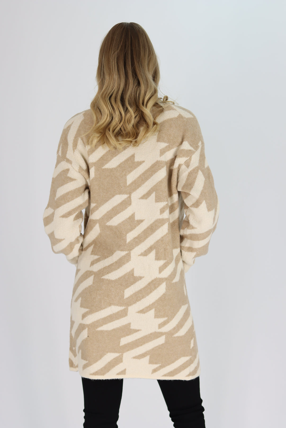 Kingsley Knit Cardigan In beige