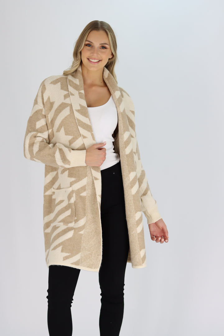 Kingsley Knit Cardigan In beige