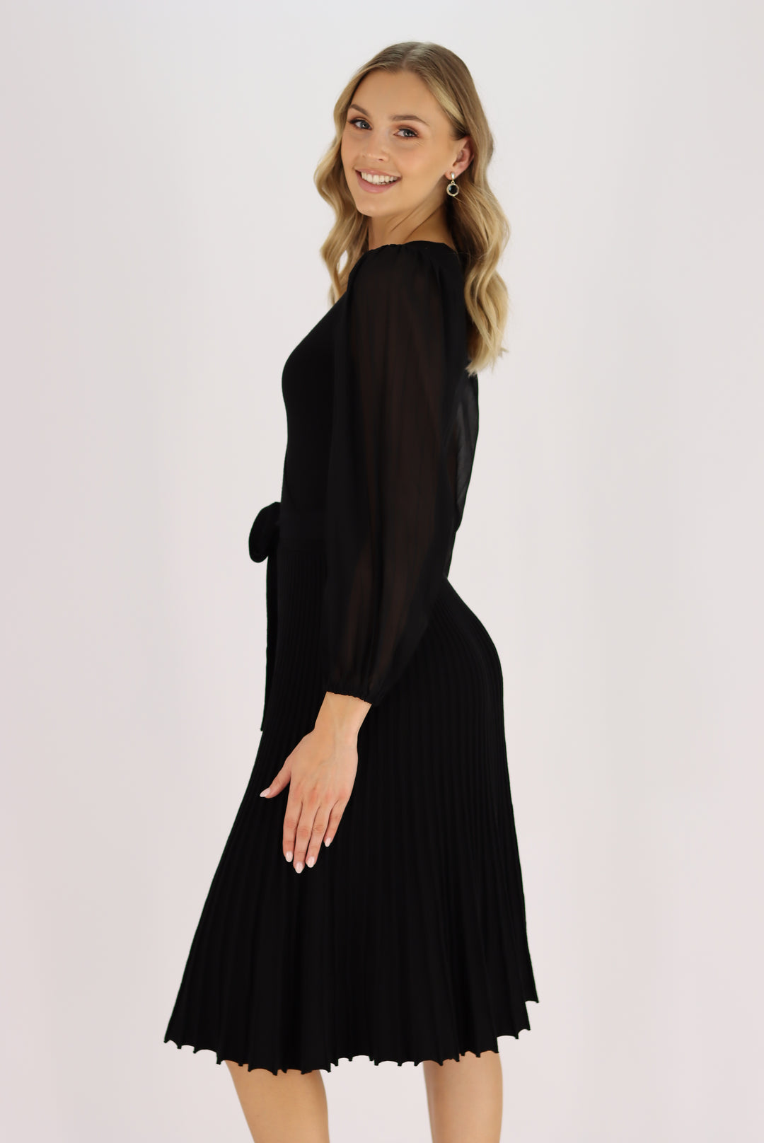 Samantha Midi Knit Dress In Black