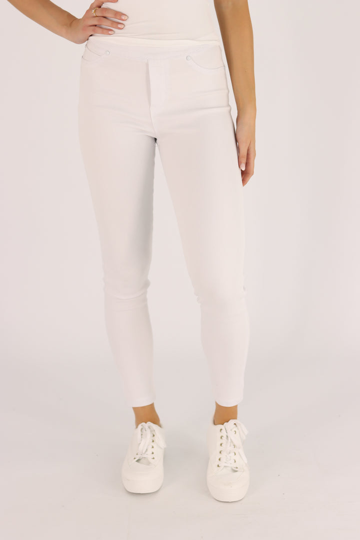 Alaska Jeggings In White