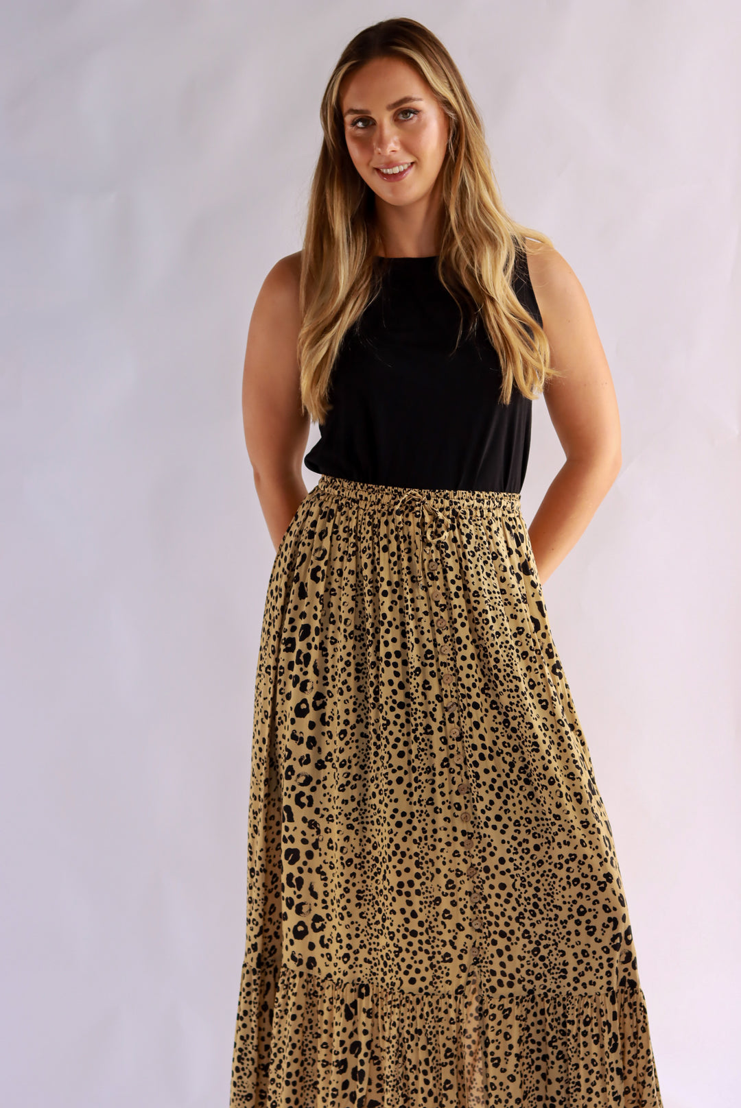 Penny Leopard Maxi Skirt In Dark Beige