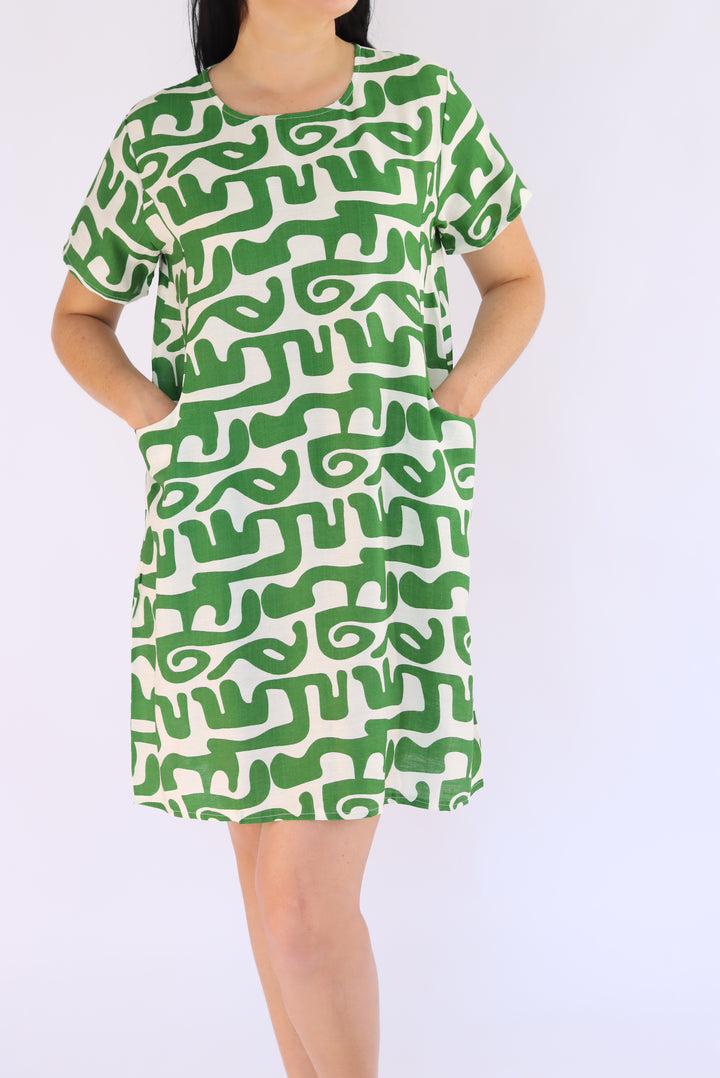 Oriana Abstract Print Shift Dress