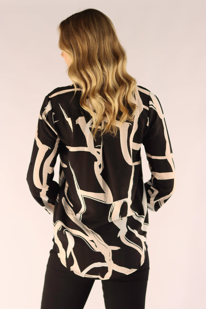 Kelly Black Beige Top